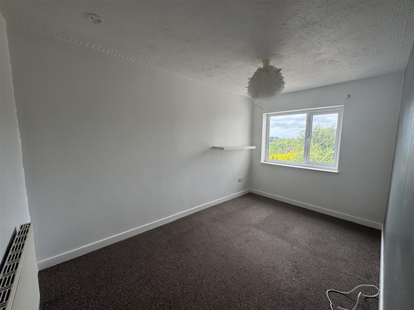 Gowerton Road, Three Crosses, Swansea, SA4 3PY